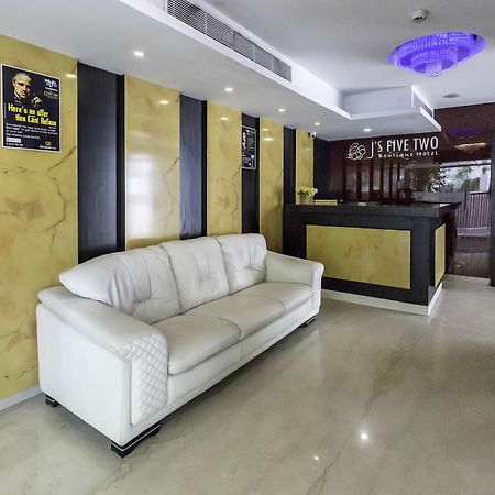 Treebo Trend J'S Five Two Boutique Otel Chennai Dış mekan fotoğraf
