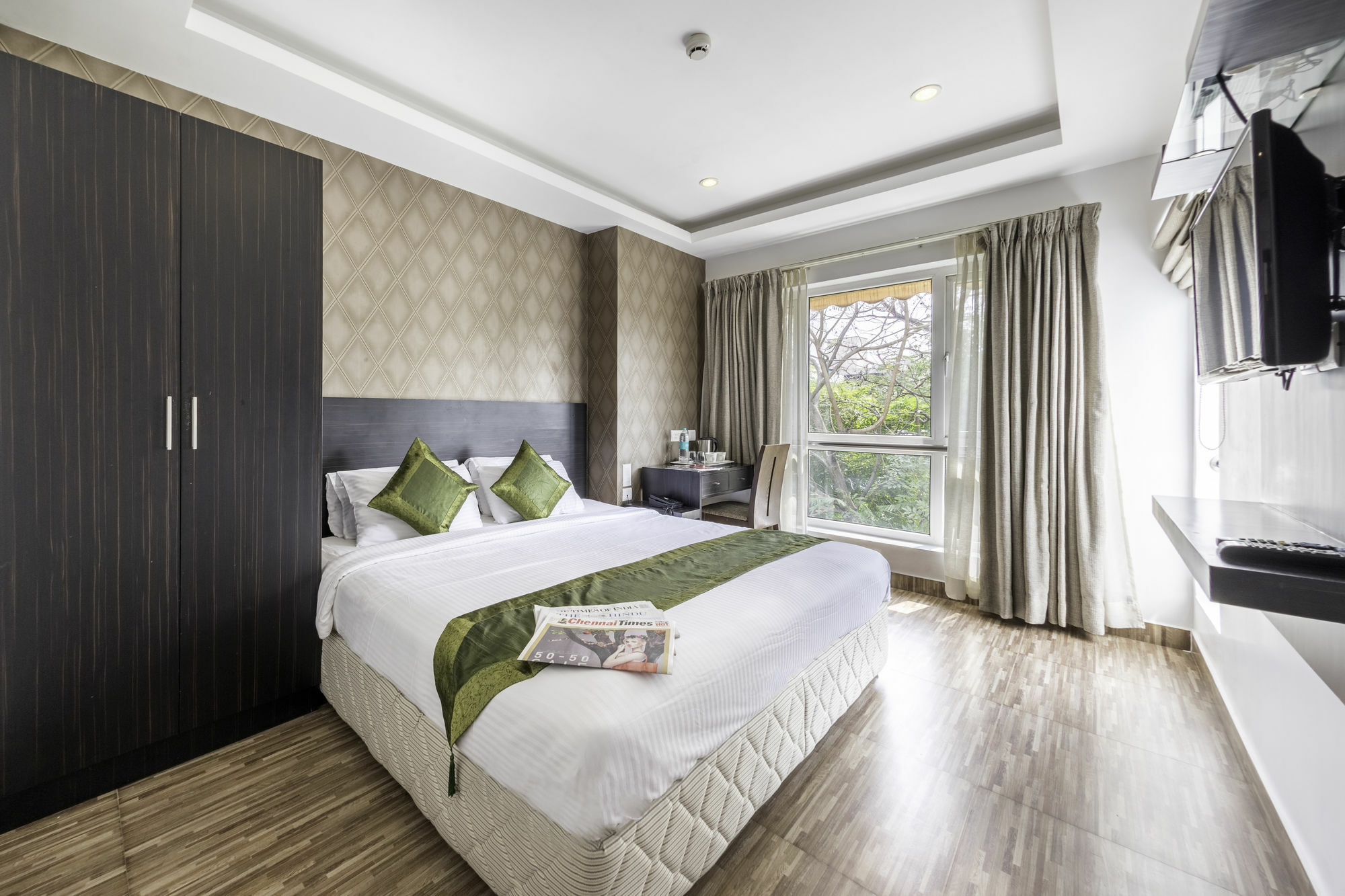 Treebo Trend J'S Five Two Boutique Otel Chennai Dış mekan fotoğraf